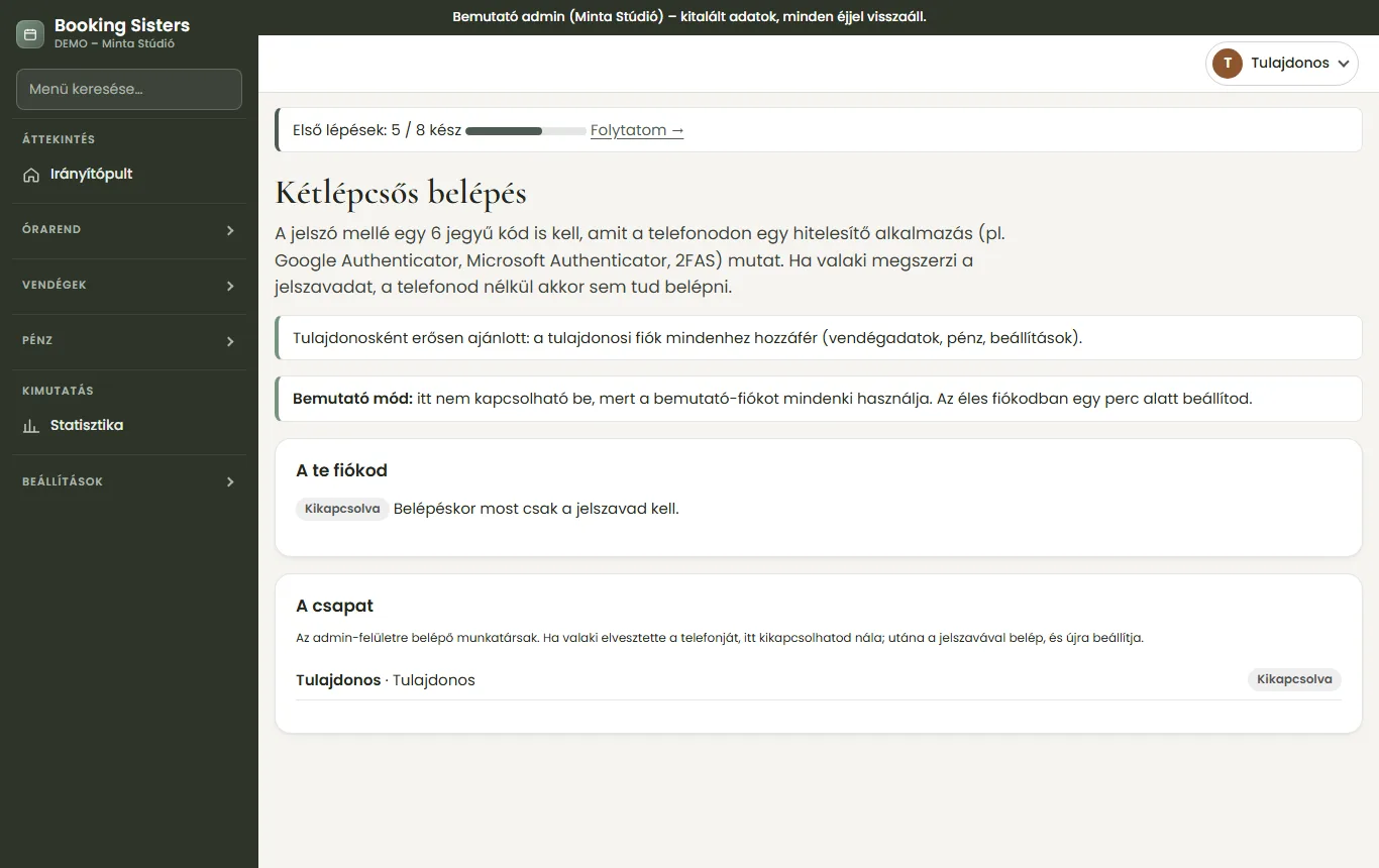 Kétlépcsős belépés oldal: magyarázat a hitelesítő alkalmazásról, a saját fiók és a csapat állapota